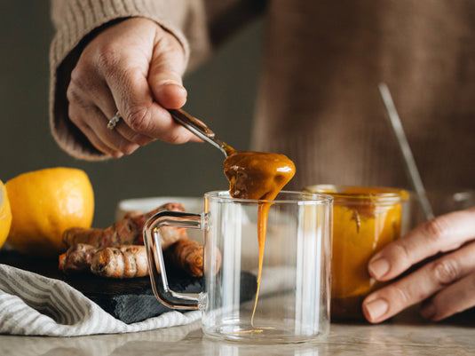 Can Manuka Honey Help with Digestive Health?