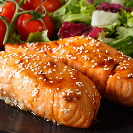 Mānuka-Glazed-Salmon-Salad Happy Valley Honey