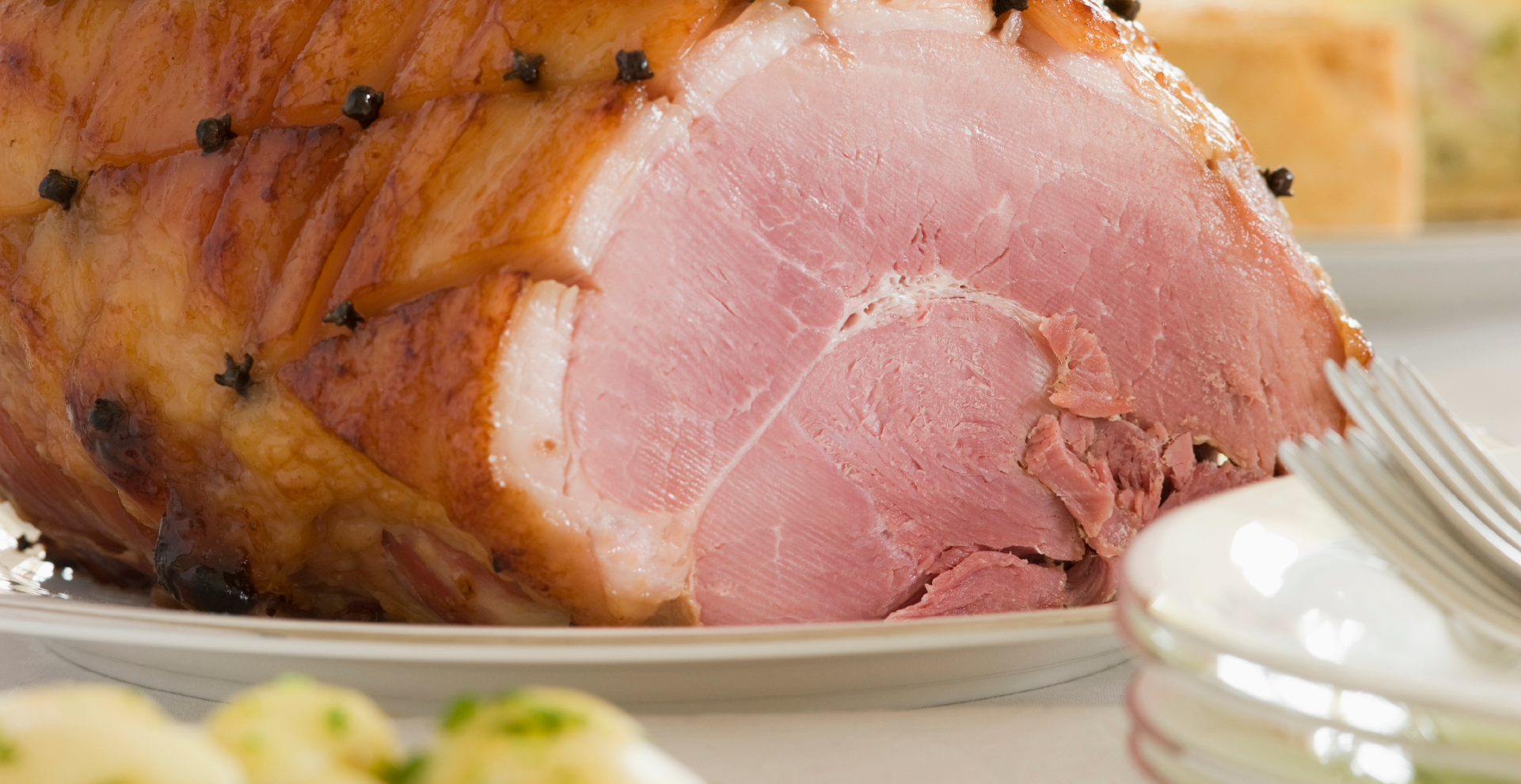 Sticky Glazed Christmas Ham