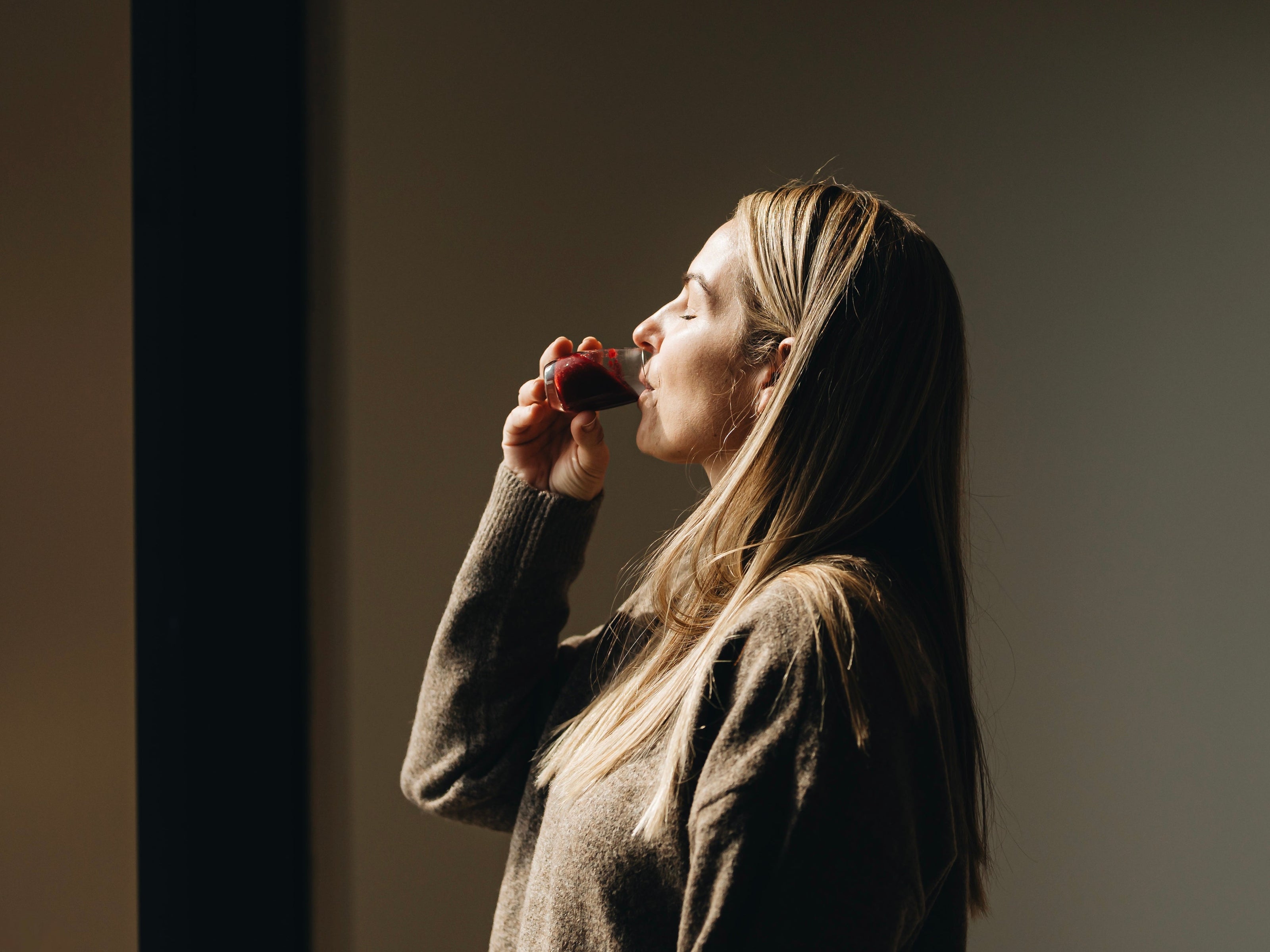 Manuka Honey & Digestion: Understanding Why It’s Different