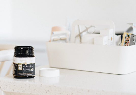 Mānuka-Honey-in-your-First-Aid-Kit Happy Valley Honey